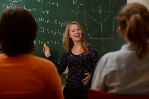 Simone van Balen doceert Technische Wiskunde
