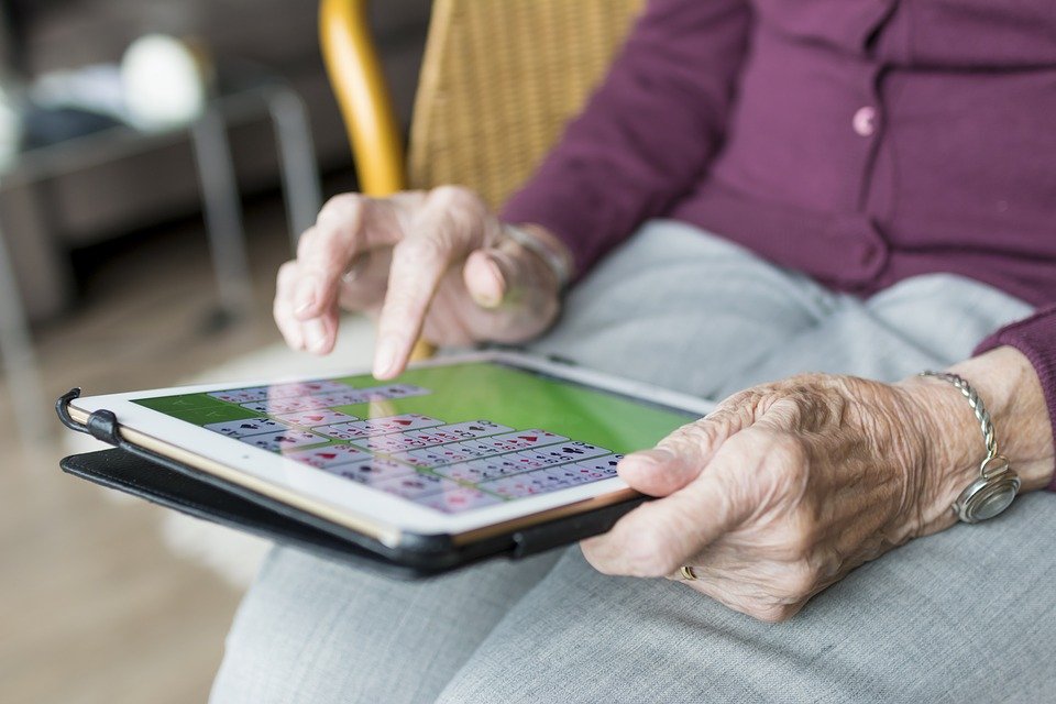 Hand, Hands, Old, Old Age, Ipad, Elderly, Loneliness