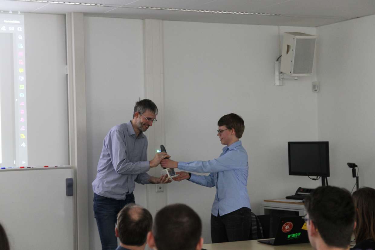 ABACUS handing over the award to the winner: Matthias Walter