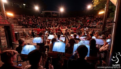 Foto van InSpe in het openluchttheater