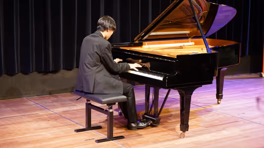 Pianist Rio Ueyama 17-10