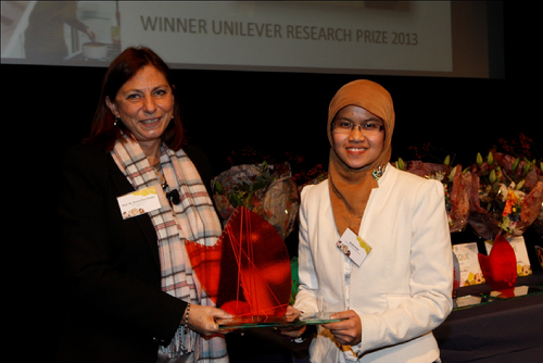 C:\Users\haitjeman\AppData\Local\Microsoft\Windows\Temporary Internet Files\Content.Outlook\H31YOLFT\Unilever Research Prijs Rindia Putri_1 (2).jpg