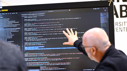 Digital architect aan het werk