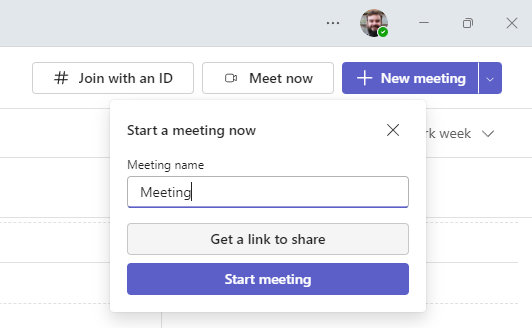 A screenshot of a video chat

Description automatically generated