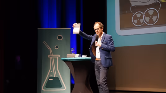 Science Cafe Oppenheimer | Peter Timmerman 09-11