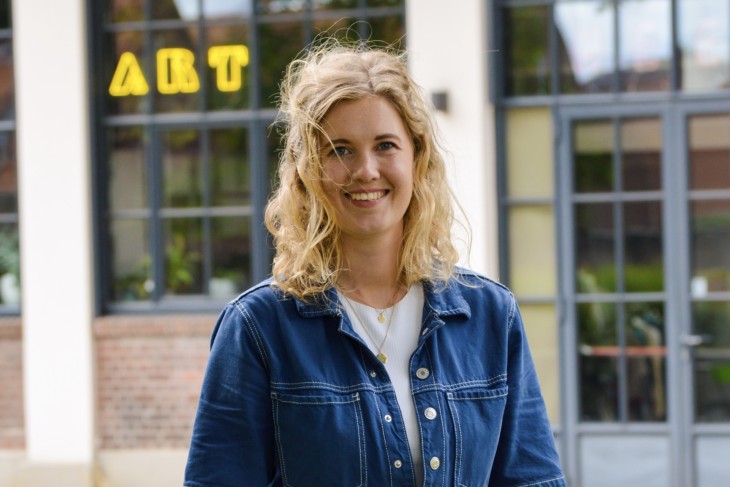 Industrial Design Engineering graduate Emmilie smiles into the camera.