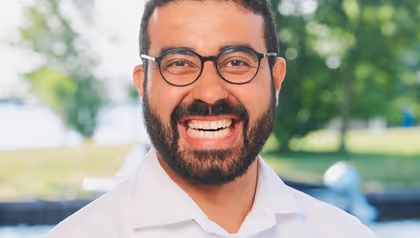 Portrait picture of Jair Santanna