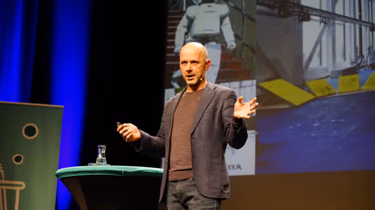 SC Beste robotbeentje voor| Herman v.d. Kooy 14/12