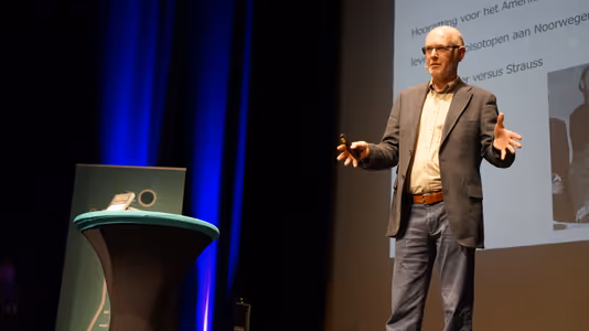 Science Cafe Oppenheimer | Frans Kingma 09-11