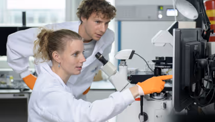Loes Segerink in a lab