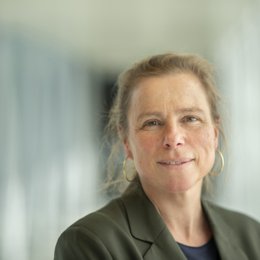 Suzanne Hulscher