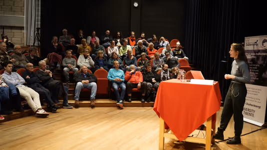 Het waterwerk van ons geld - Carlijn Kingma 19-11