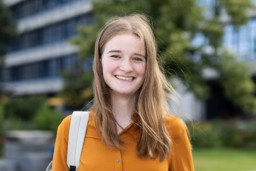 Student Yttje smiles into the camera.